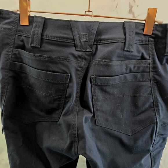 511 Tactical Pants Womens 2 R Navy Blue EMS Mid Rise Apex Cargo Heavyweight 5.11 - Picture 7 of 13